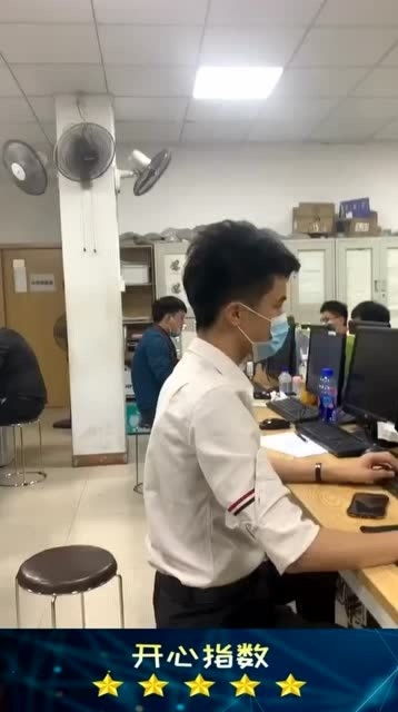 從工廠到房產(chǎn)銷售 一位00后的職業(yè)蛻變之路